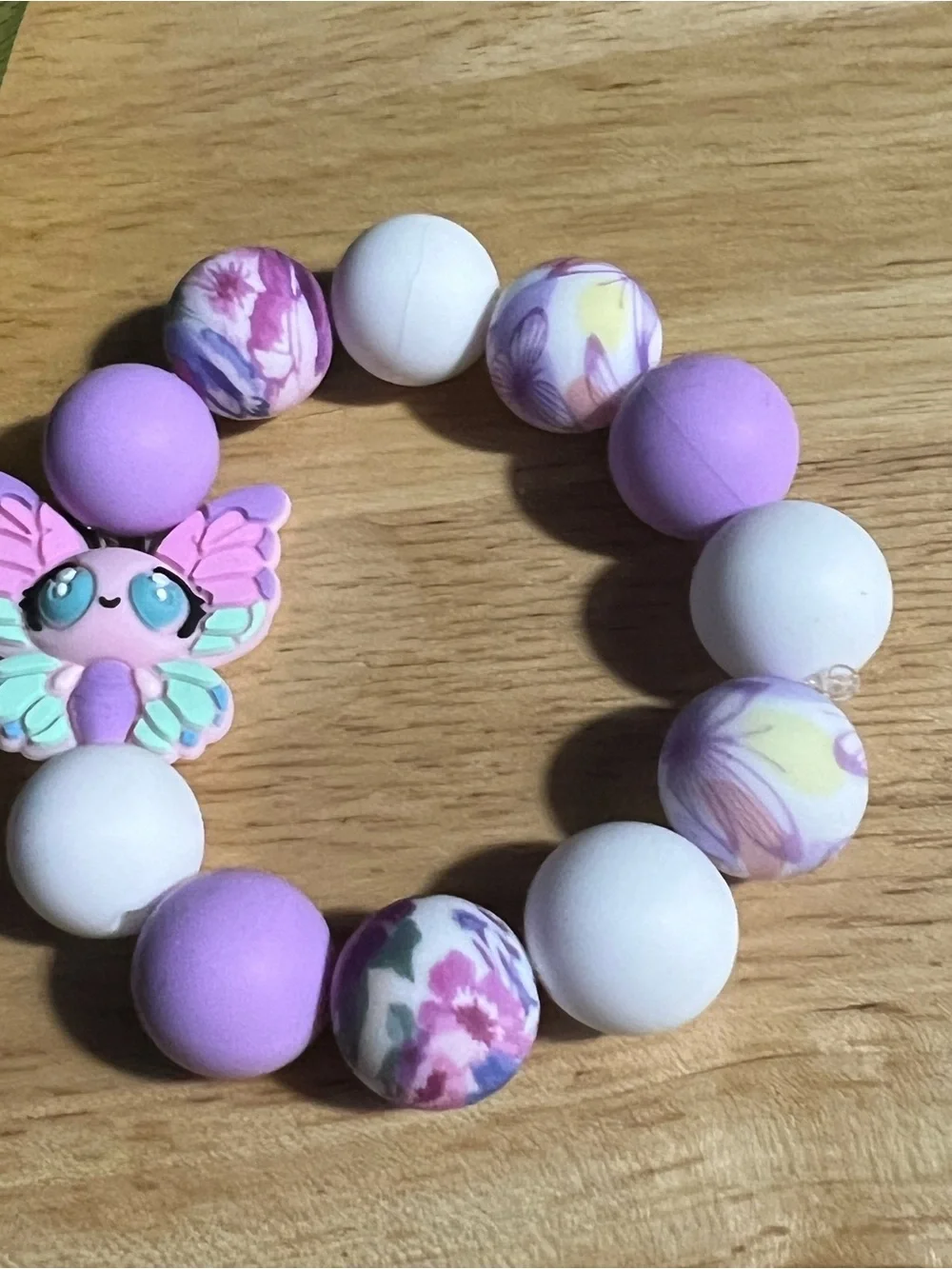 Purple & White Kids Butterfly Bead Stretch Bracelet B274